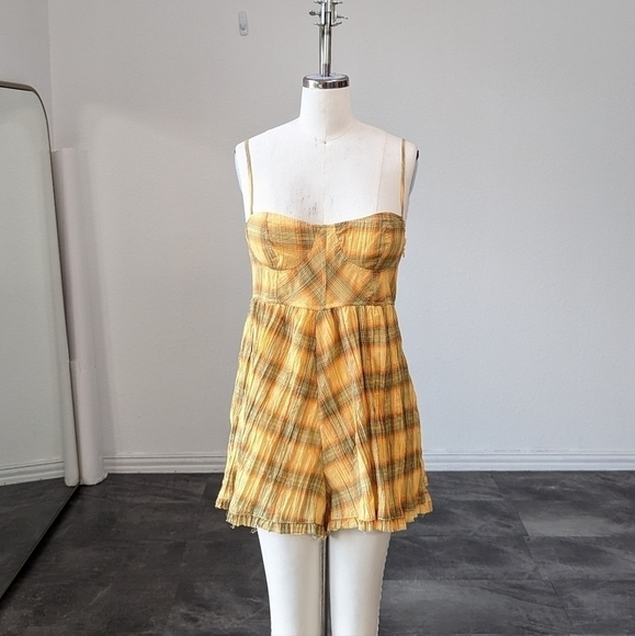 Urban Outfitters Plaid Sweetheart Neck Romper Yellow S punk summer beach boho - Picture 2 of 11